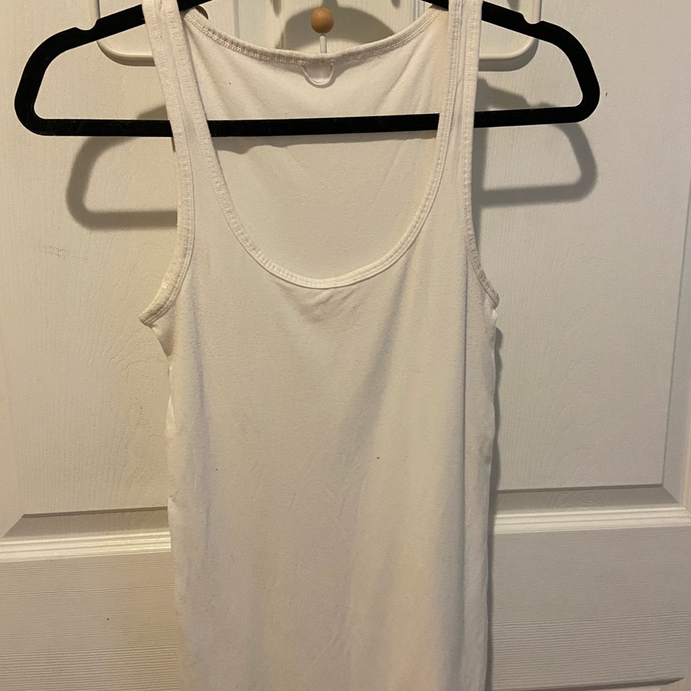 Athletic Tank no Shelf